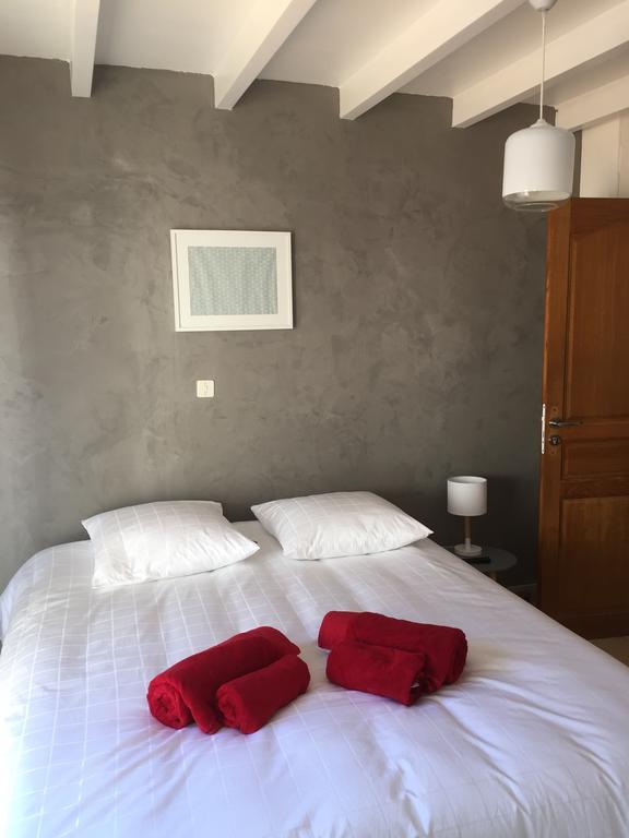 Chambres D'Hotes Des Tours A La Rochelle La Rochelle  Exterior foto